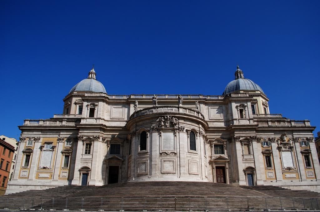 Le Poesie Di Roma Bed & Breakfast Luaran gambar