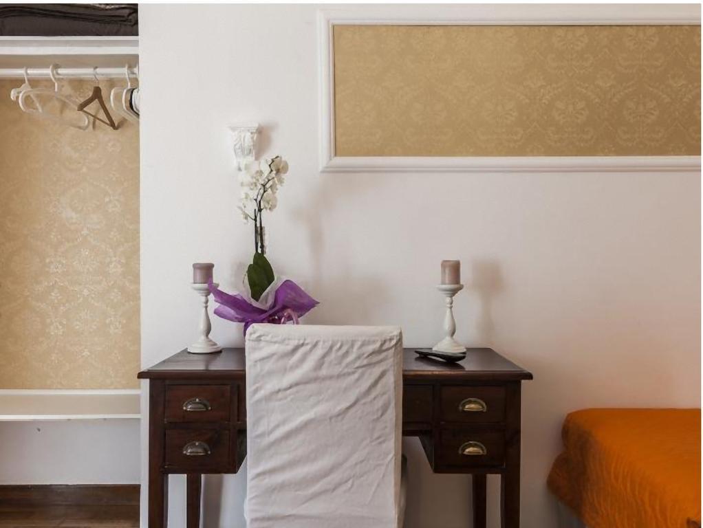 Le Poesie Di Roma Bed & Breakfast Luaran gambar